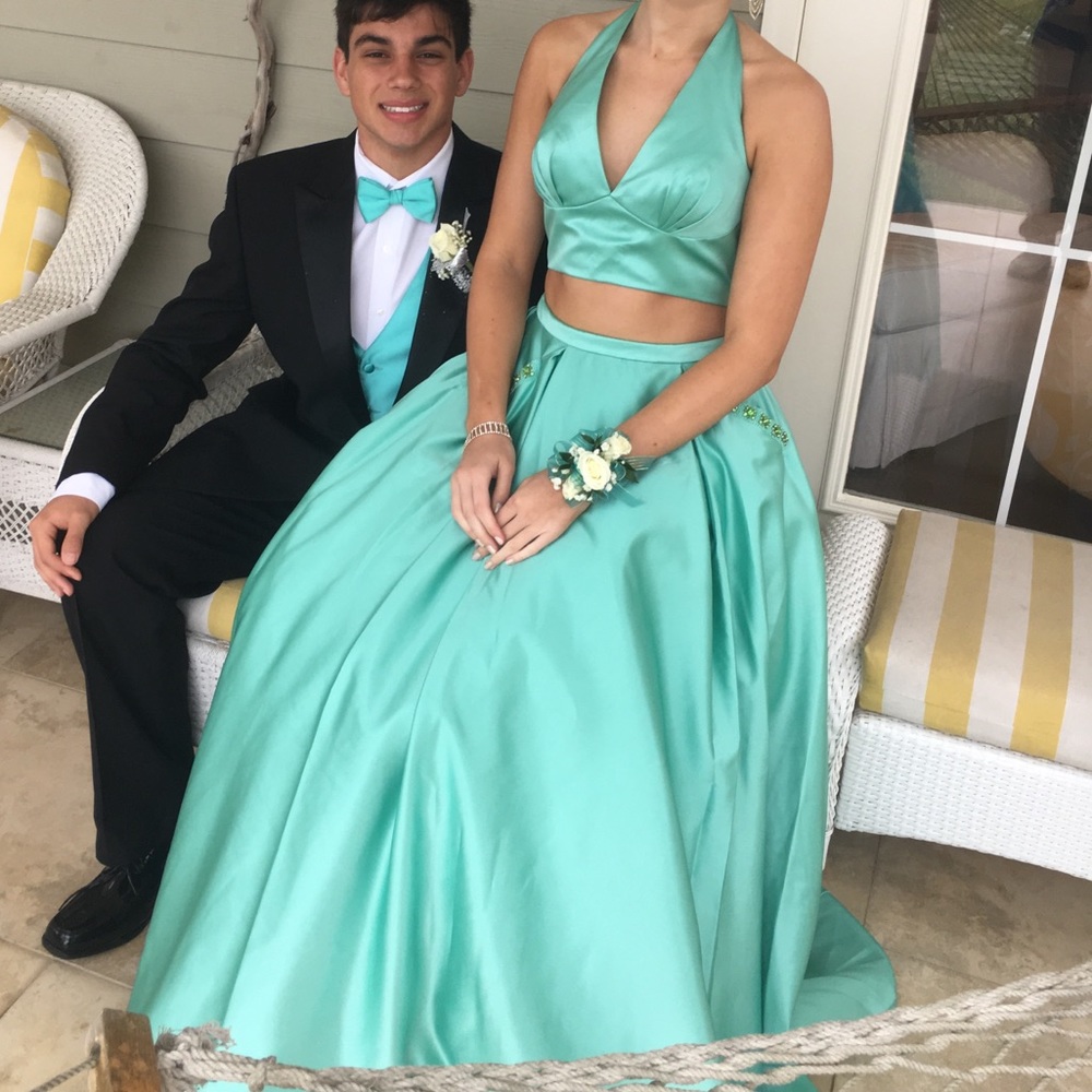👗👗SALE👗👗  Sherri Hill two piece prom dress